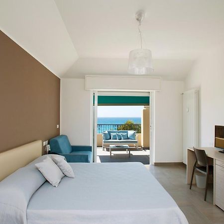B&B Ligure Rooms Pietra Ligure Exterior foto