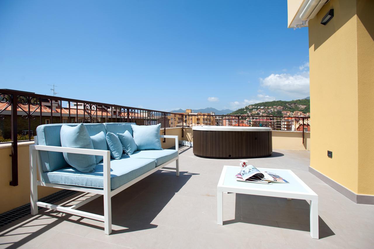 B&B Ligure Rooms Pietra Ligure Exterior foto