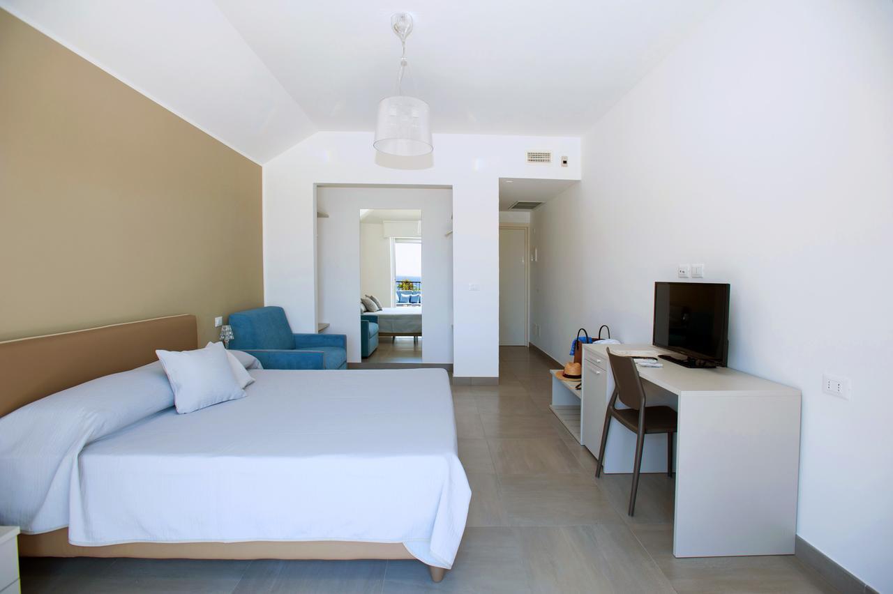 B&B Ligure Rooms Pietra Ligure Exterior foto